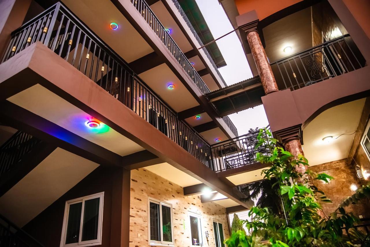 Homey Lodge 쿠마시 외부 사진